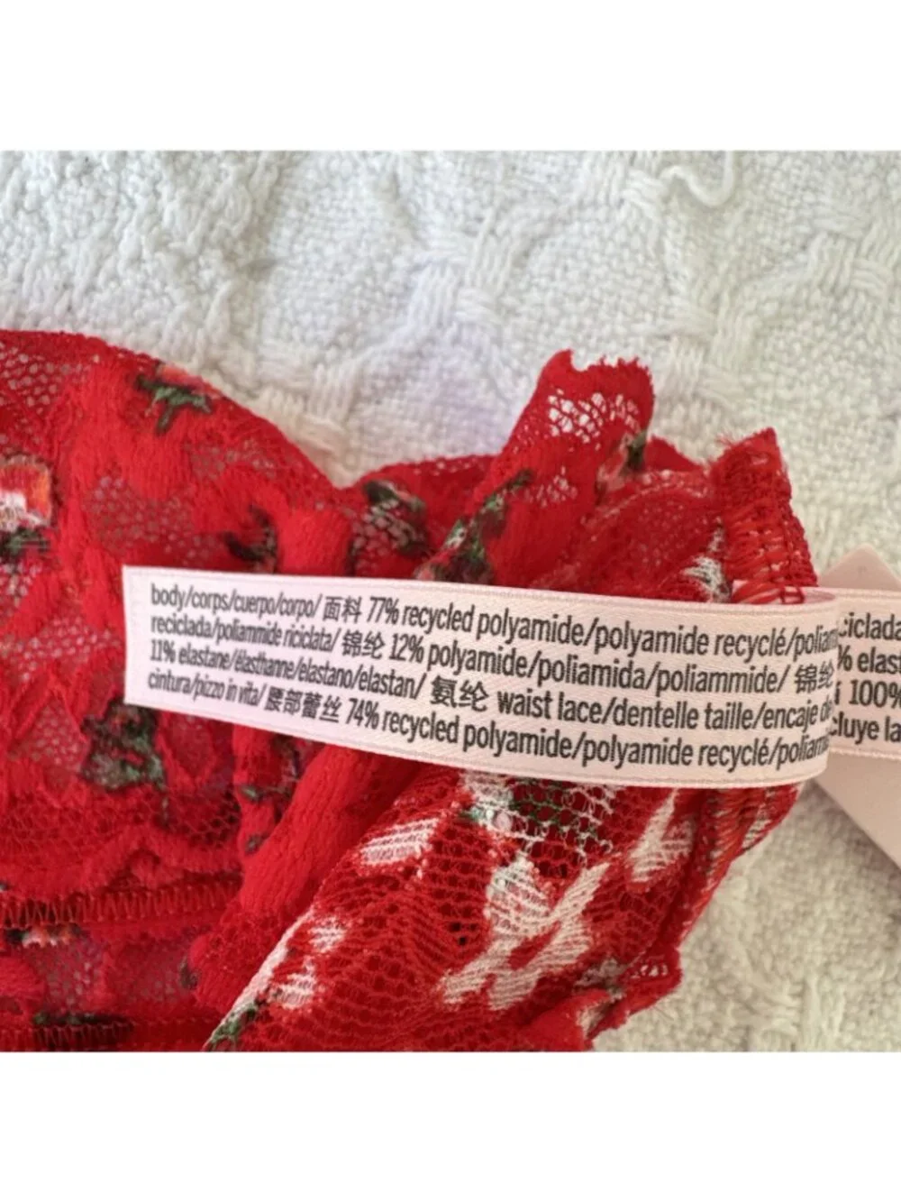 VICTORIA'S SECRET L DITSY FLORAL RED PINK LACE WIDE STRING THONG PANTIES NWT